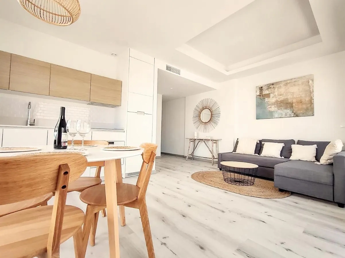 Beautiful Modern Apartment In The Centre Of Tarifa
